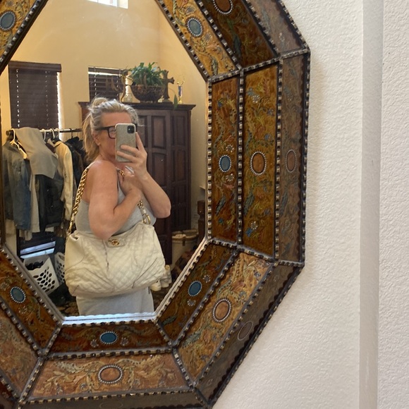 Marc Jacob’s Quilted Bone Hobo - Picture 15 of 15